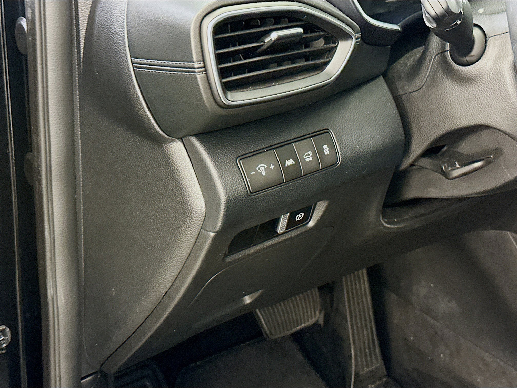 Used 2023 Hyundai Santa Fe XRT image 17