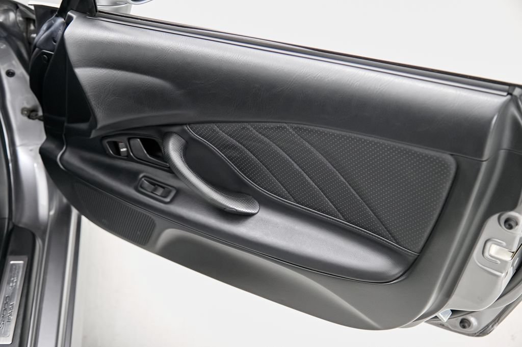 Used 2000 Honda S2000 image 35