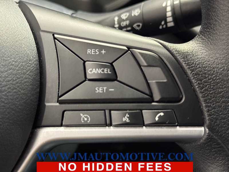 Used 2024 Nissan Altima 2.5 SV FWD image 37