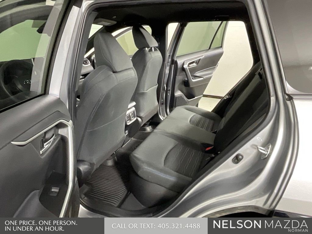 Used 2024 Toyota RAV4 SE AWD/4WD image 12