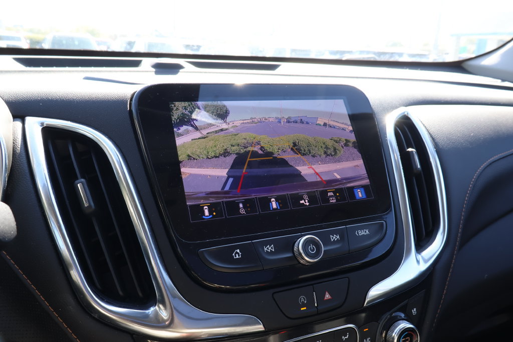 Used 2022 Chevrolet Equinox Premier AWD/4WD image 25