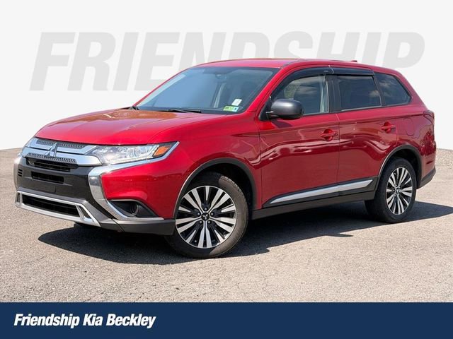 Used 2020 Mitsubishi Outlander AWD image 1