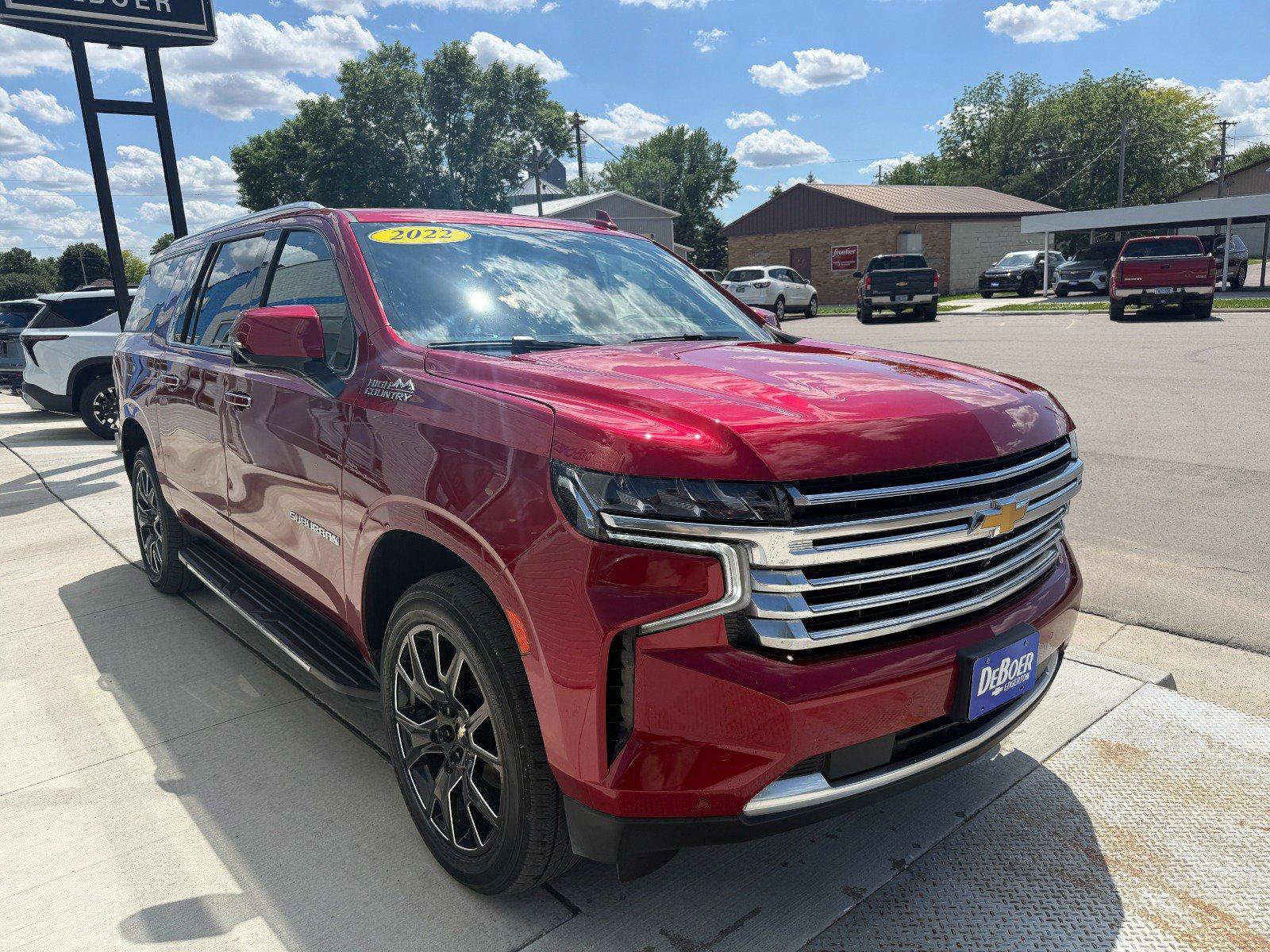 Used 2022 Chevrolet Suburban High Country AWD/4WD image 9