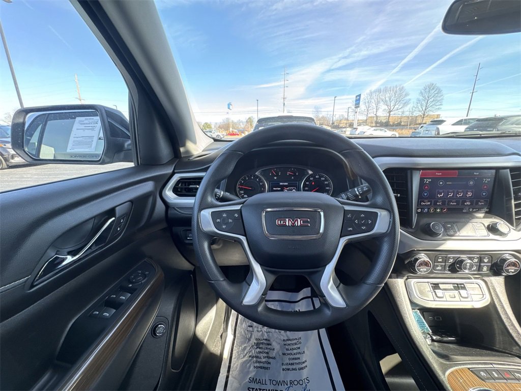Used 2023 GMC Acadia SLE w/ Driver Convenience Package image 14