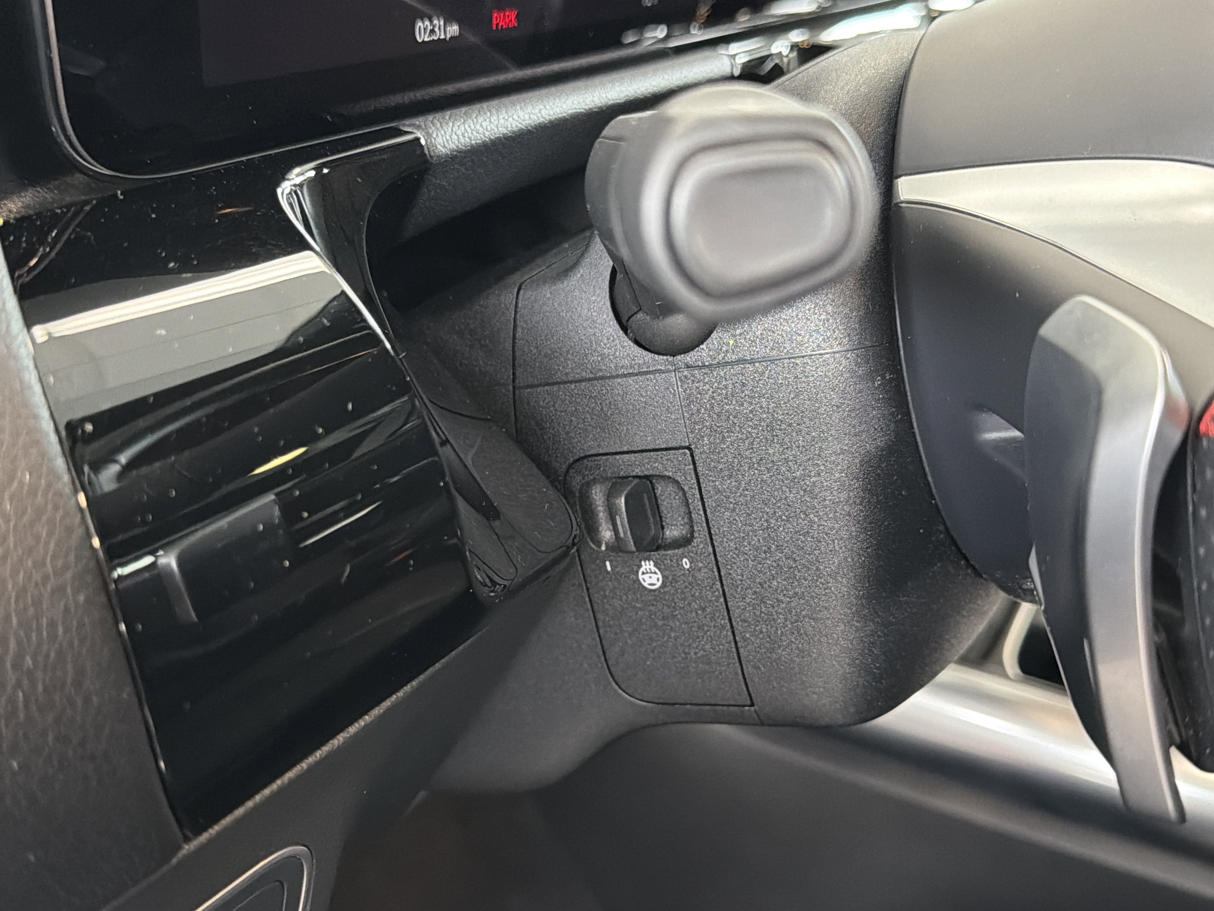Certified 2025 Mercedes-Benz GLA 250 4MATIC image 17