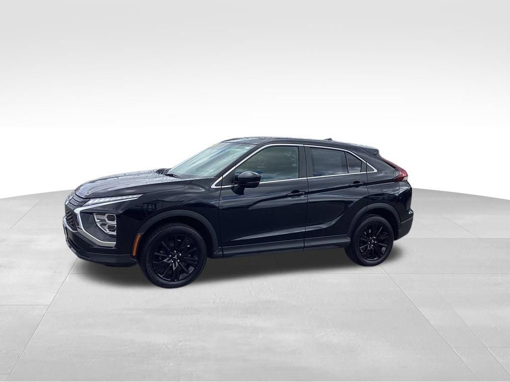 Used 2024 Mitsubishi Eclipse Cross LE AWD/4WD image 3