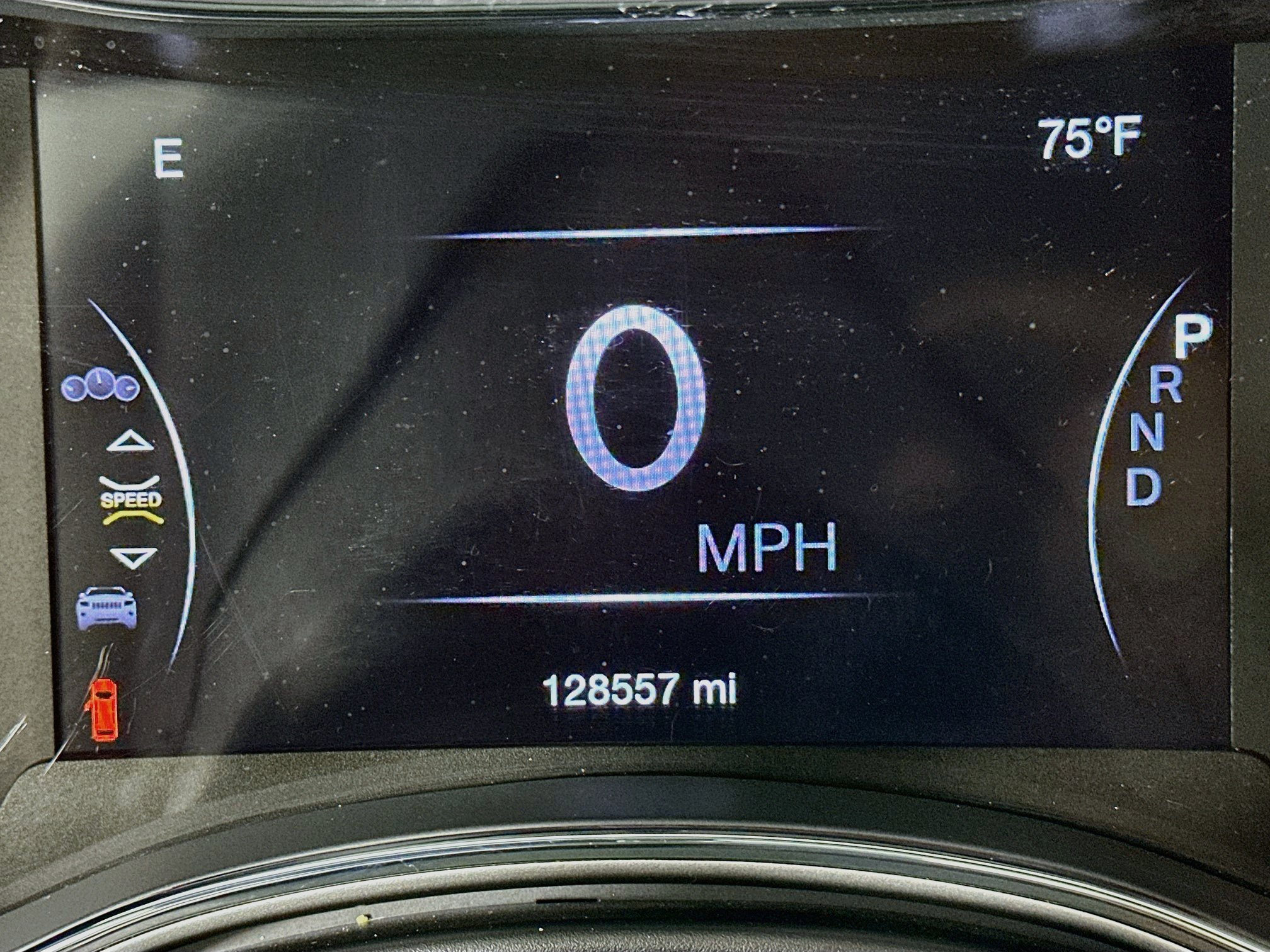Used 2018 Jeep Grand Cherokee Altitude AWD/4WD image 15