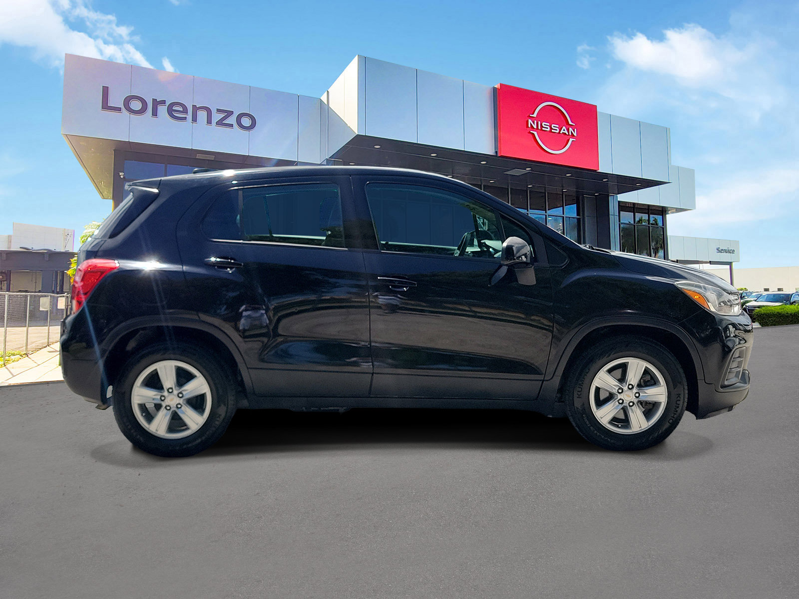 Used 2020 Chevrolet Trax LS FWD image 4