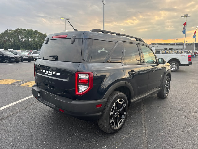 Used 2023 Ford Bronco Sport Outer Banks w/ Tech Package AWD/4WD image 7