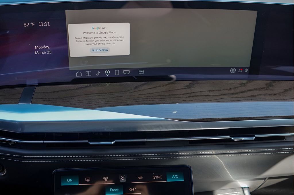 New 2026 Cadillac Escalade ESV Platinum Sport w/ LPO, ONYX Package image 13