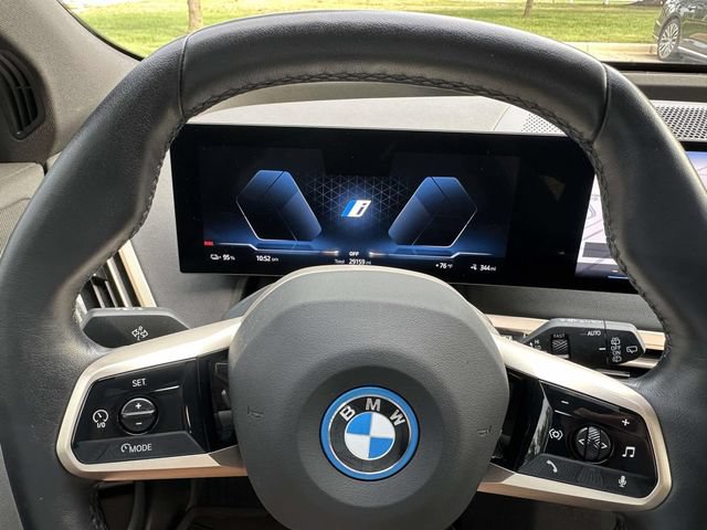Certified 2025 BMW iX xDrive50 w/ Convenience Package AWD/4WD image 29