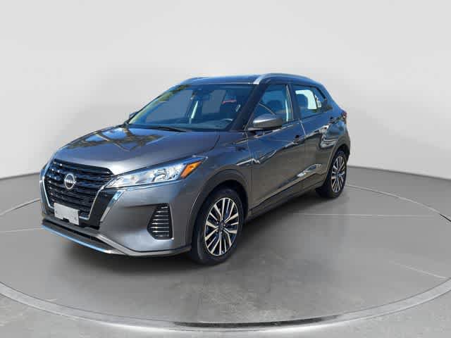 Used 2023 Nissan Kicks SV FWD image 4