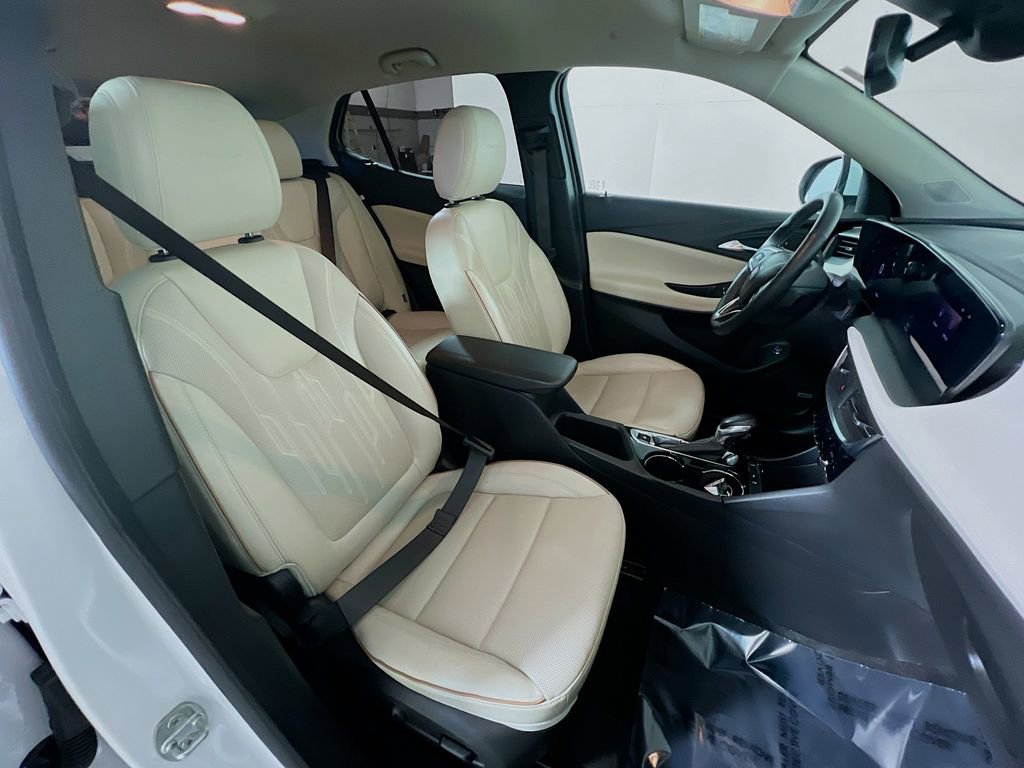 Used 2024 Buick Encore GX Avenir w/ Avenir Convenience Package image 25