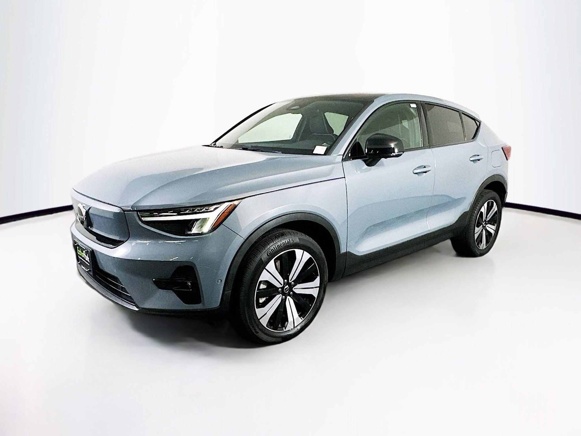 Used 2023 Volvo C40 P8 Recharge Plus AWD/4WD image 3