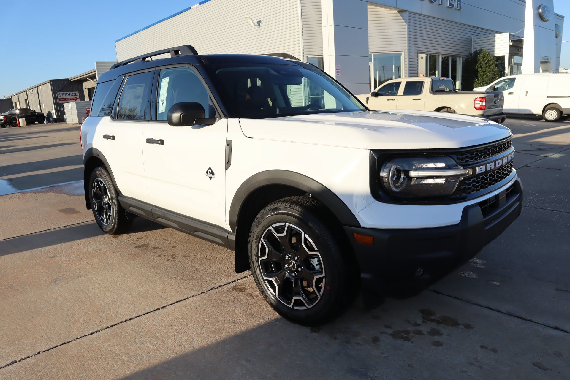 New 2026 Ford Bronco Sport Outer Banks AWD/4WD image 1