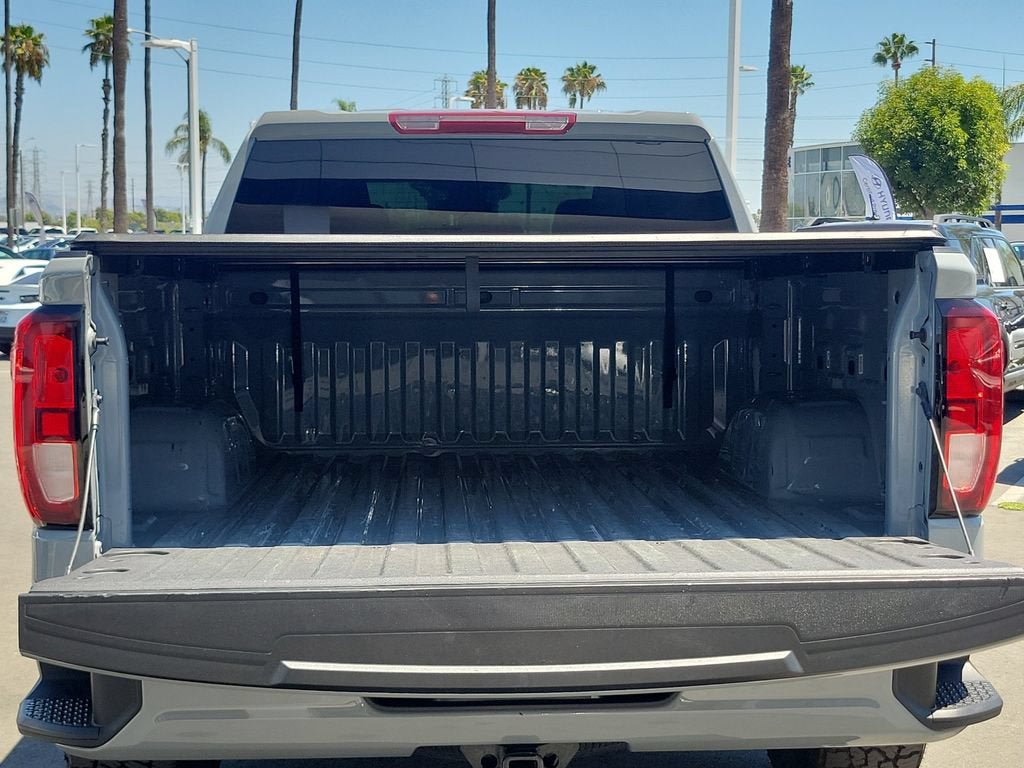 Used 2024 GMC Sierra 1500 Elevation RWD image 9
