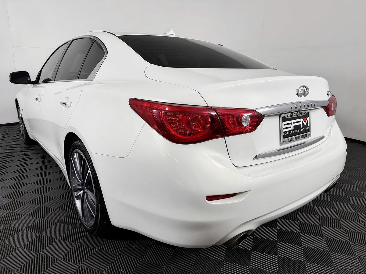 Used 2015 INFINITI Q50 w/ Navigation Package RWD image 14