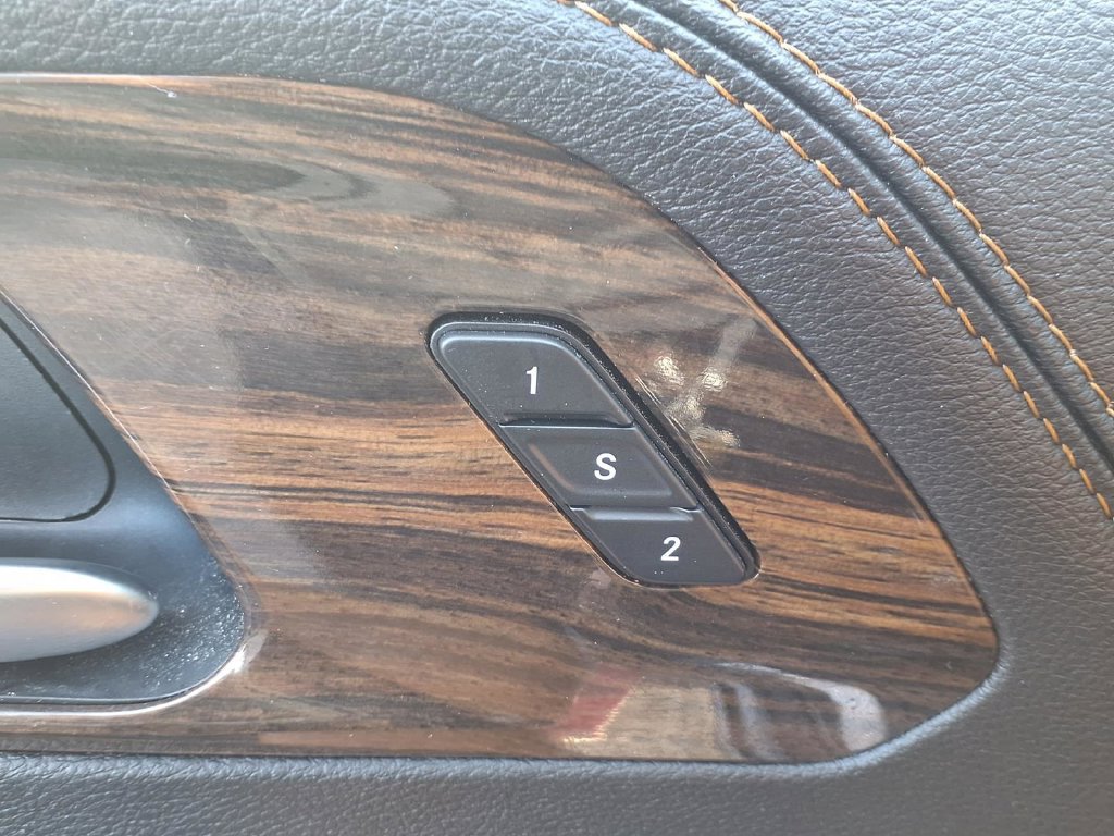 Used 2021 Chrysler Pacifica Pinnacle FWD image 10