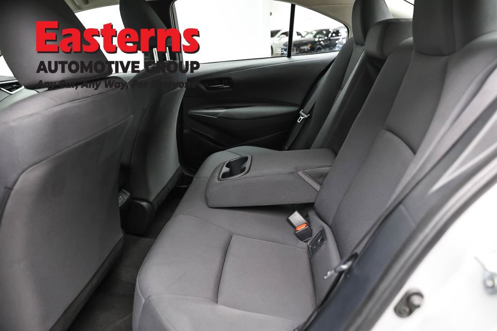 Used 2023 Toyota Corolla LE FWD image 21