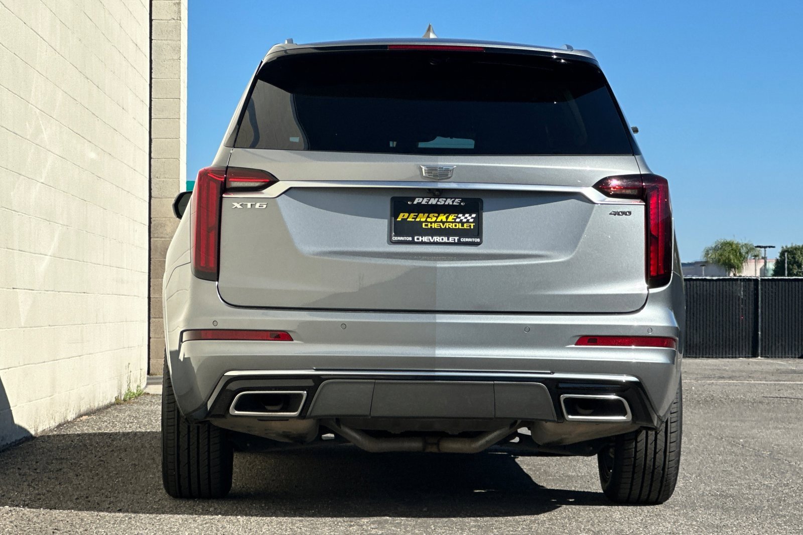 Used 2024 Cadillac XT6 Premium Luxury image 5