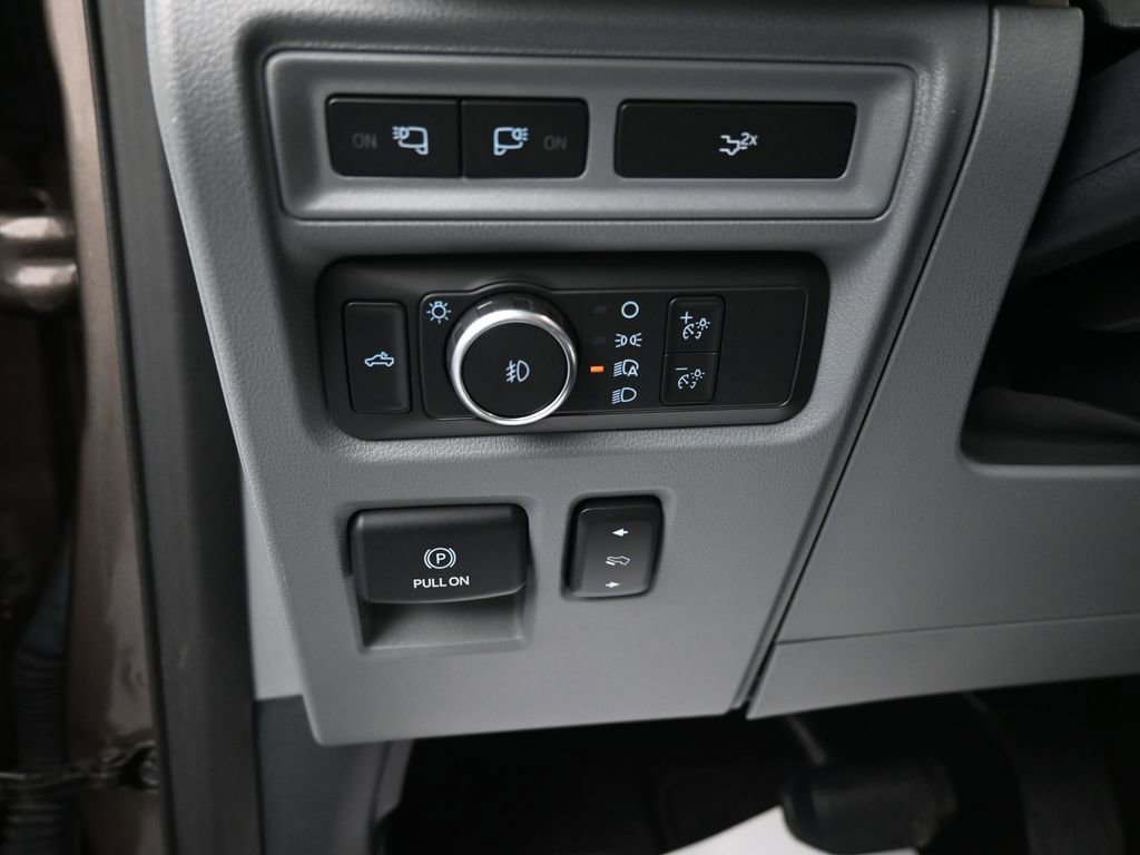 Used 2022 Ford F150 Lariat w/ Equipment Group 501A Mid image 11