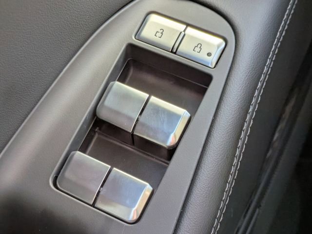 New 2026 Lincoln Navigator Premiere image 24