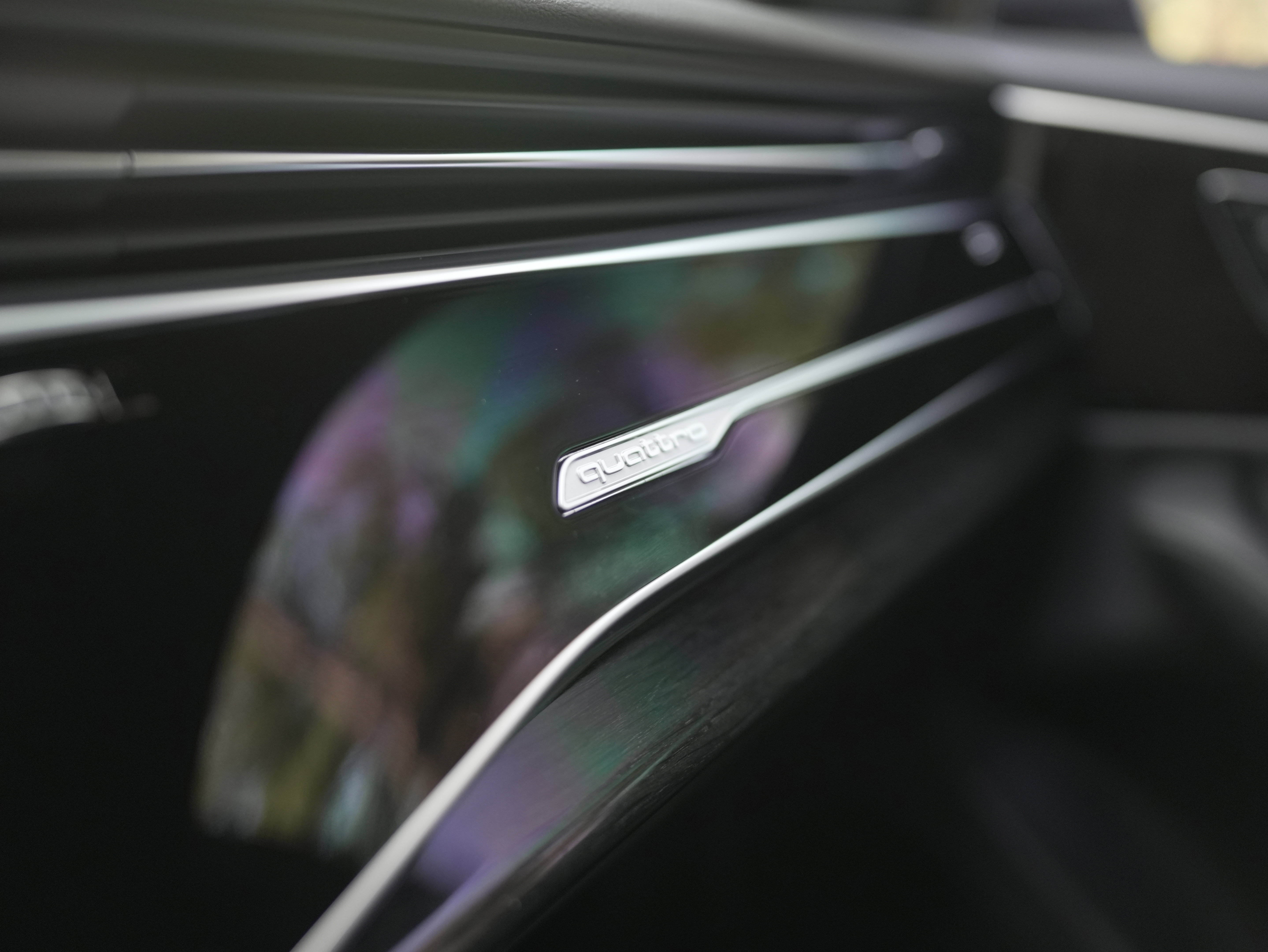 Used 2022 Audi Q8 Premium Plus w/ Premium Plus Package image 27