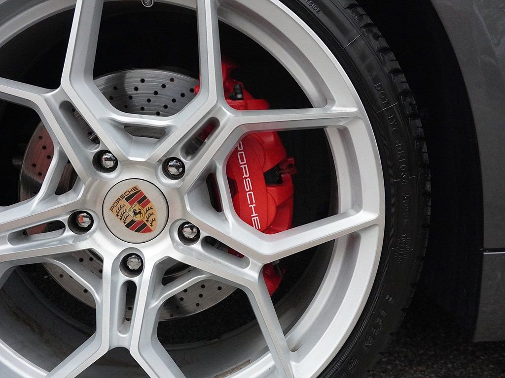 Used 2019 Porsche 718 Cayman S RWD image 24