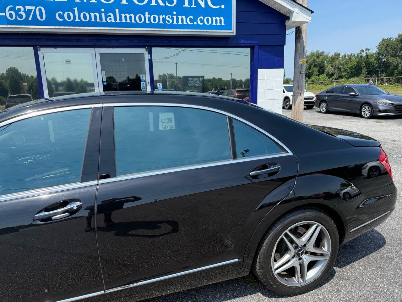 Used 2011 Mercedes-Benz S 550 4MATIC image 2