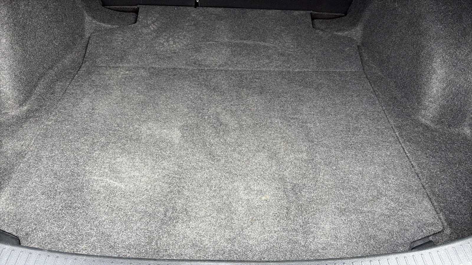 Used 2025 Toyota Corolla LE FWD image 23