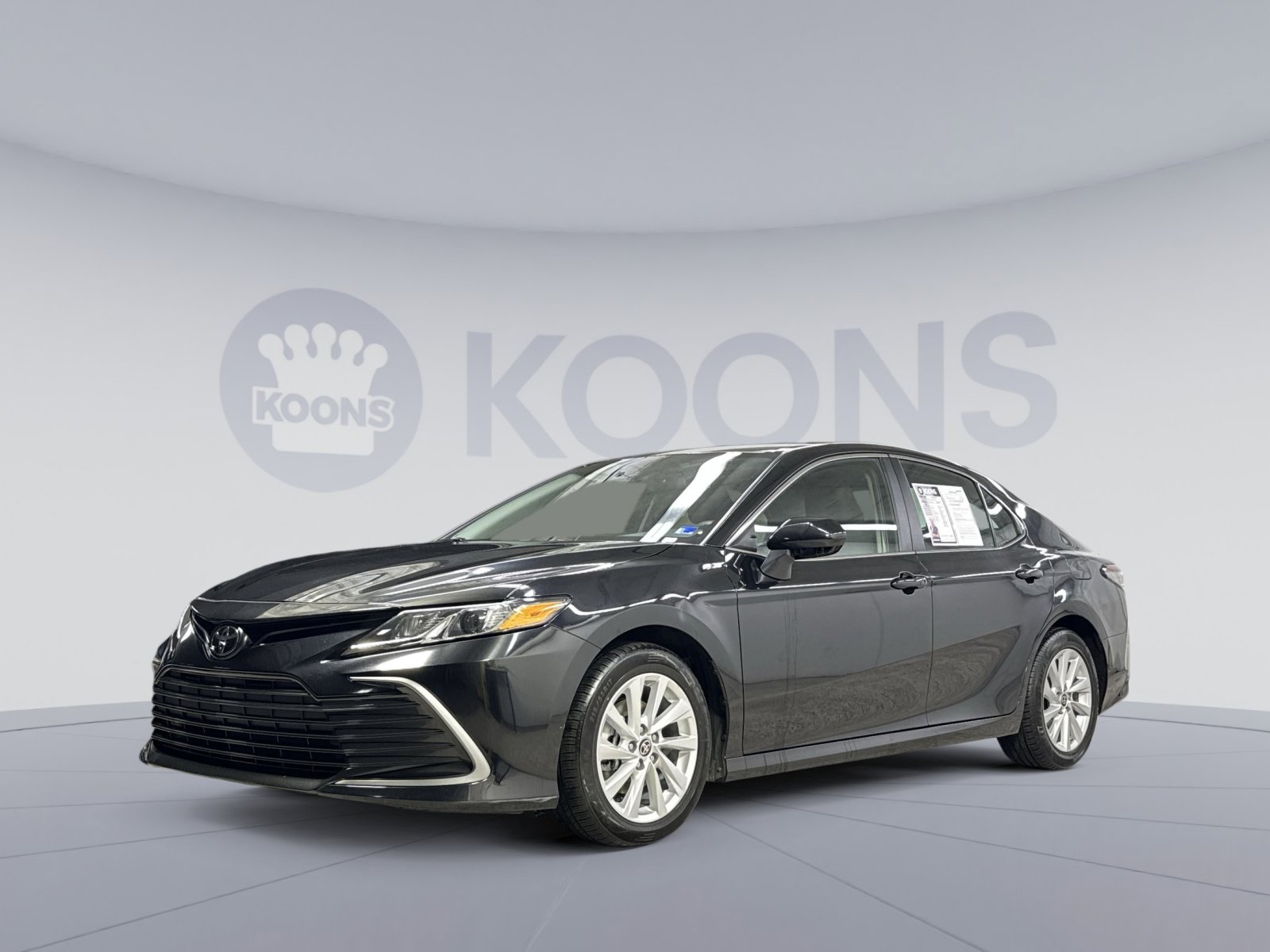 Used 2024 Toyota Camry LE FWD image 1
