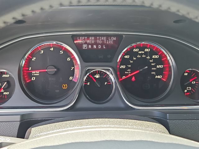 Used 2015 GMC Acadia SLT w/ Open Road Package FWD image 23