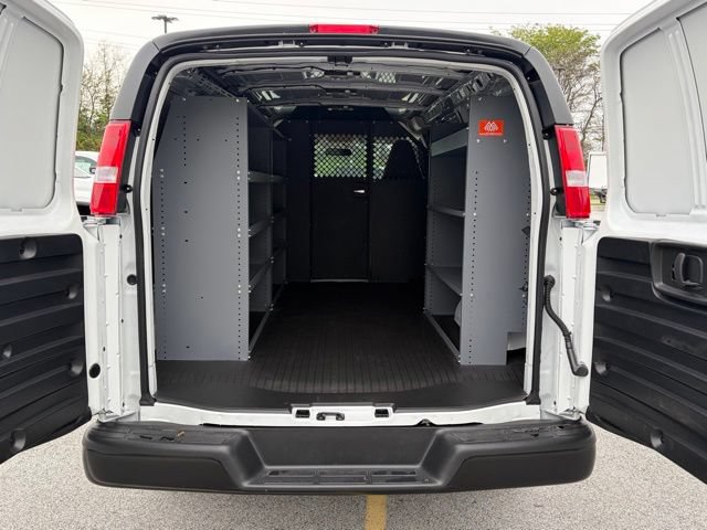 New 2026 Chevrolet Express 2500 w/ Driver Convenience Package RWD image 6