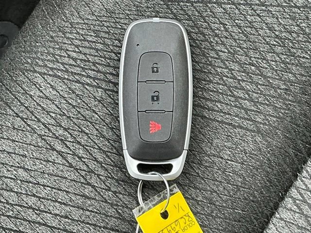 Used 2024 Nissan Rogue SV AWD/4WD image 36