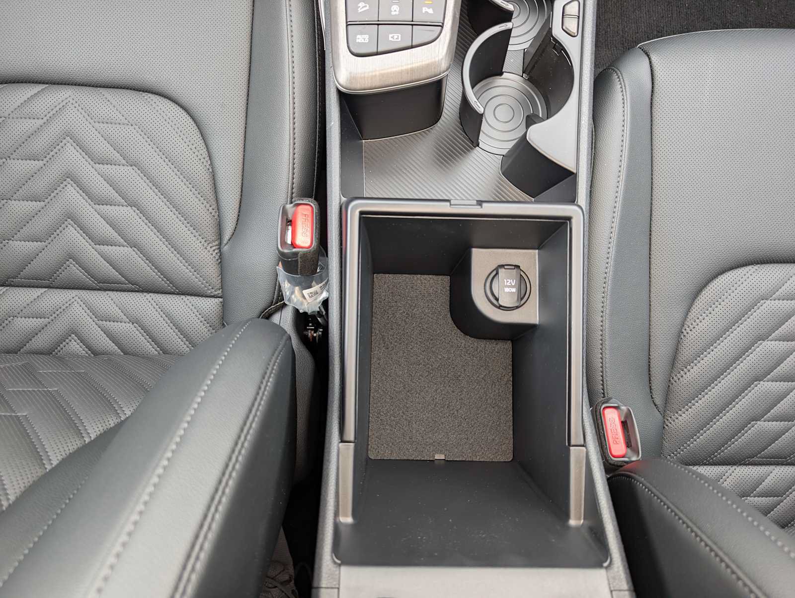 New 2026 Kia Sportage X-Line w/ X-Line Technology Package AWD/4WD image 14