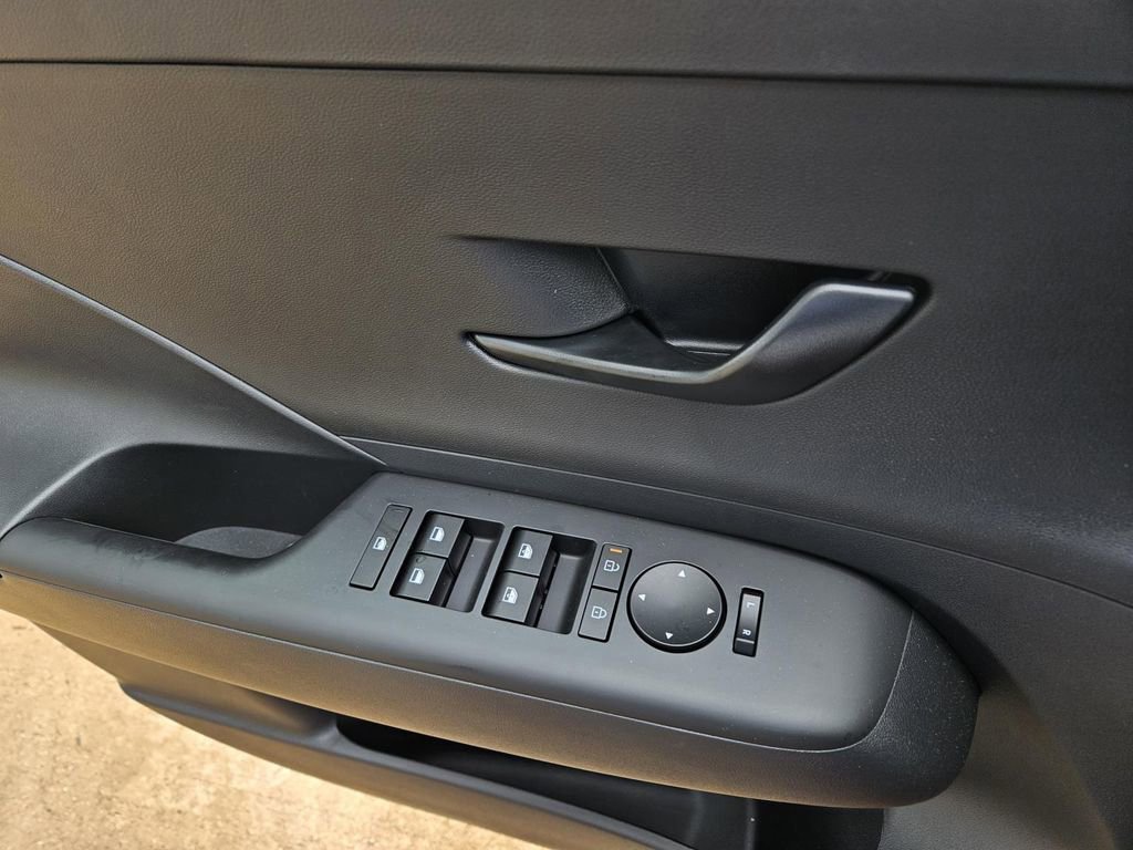 New 2026 Hyundai Kona SEL Sport FWD image 18
