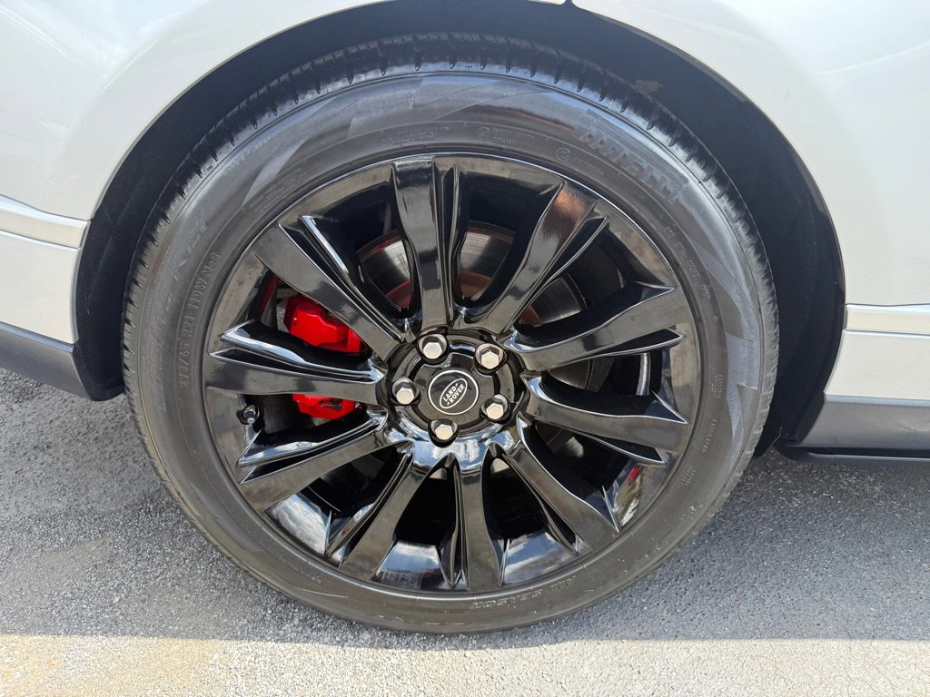 Used 2015 Land Rover Range Rover Supercharged image 41