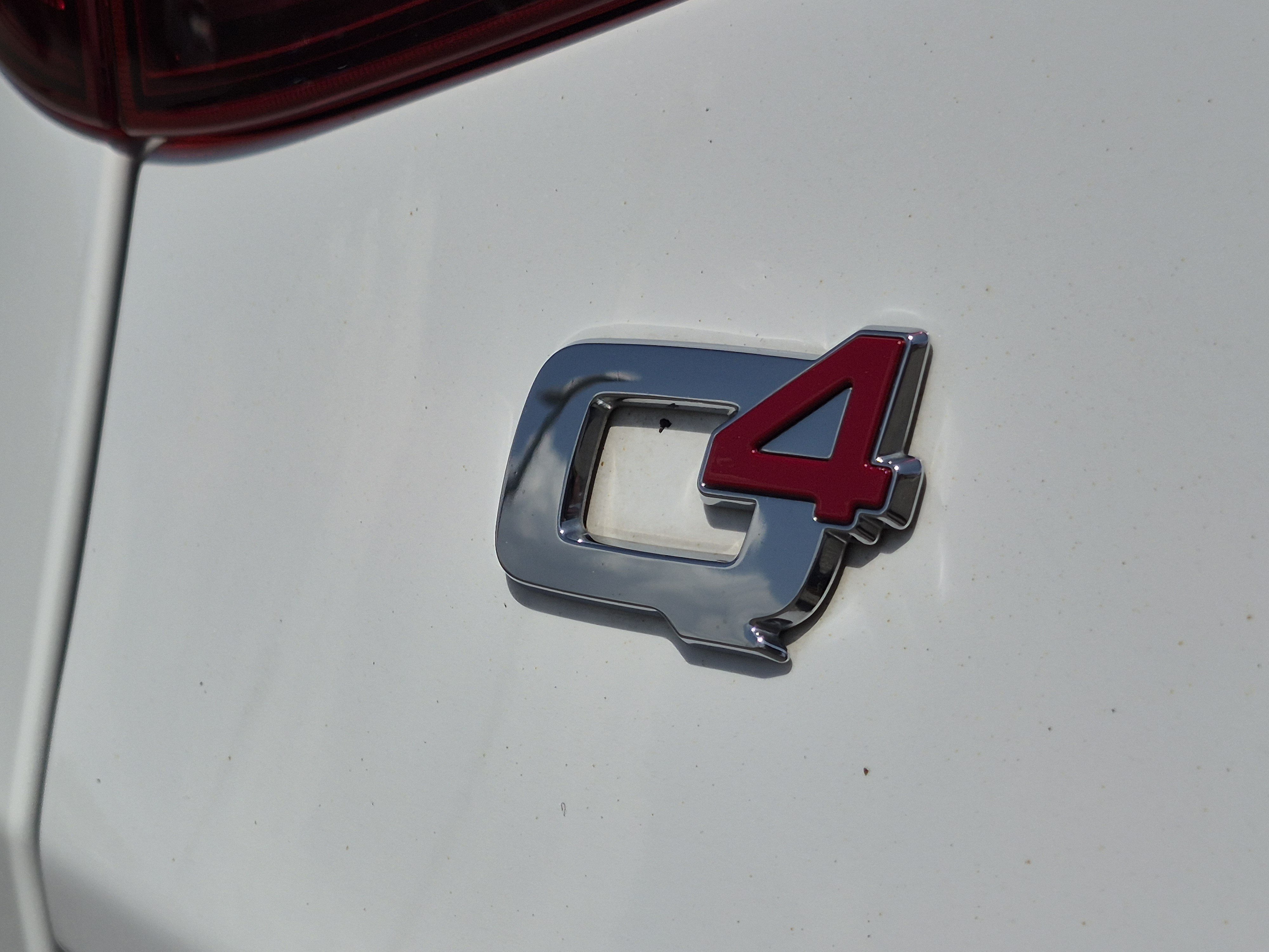 Used 2023 Alfa Romeo Stelvio Veloce AWD/4WD image 59