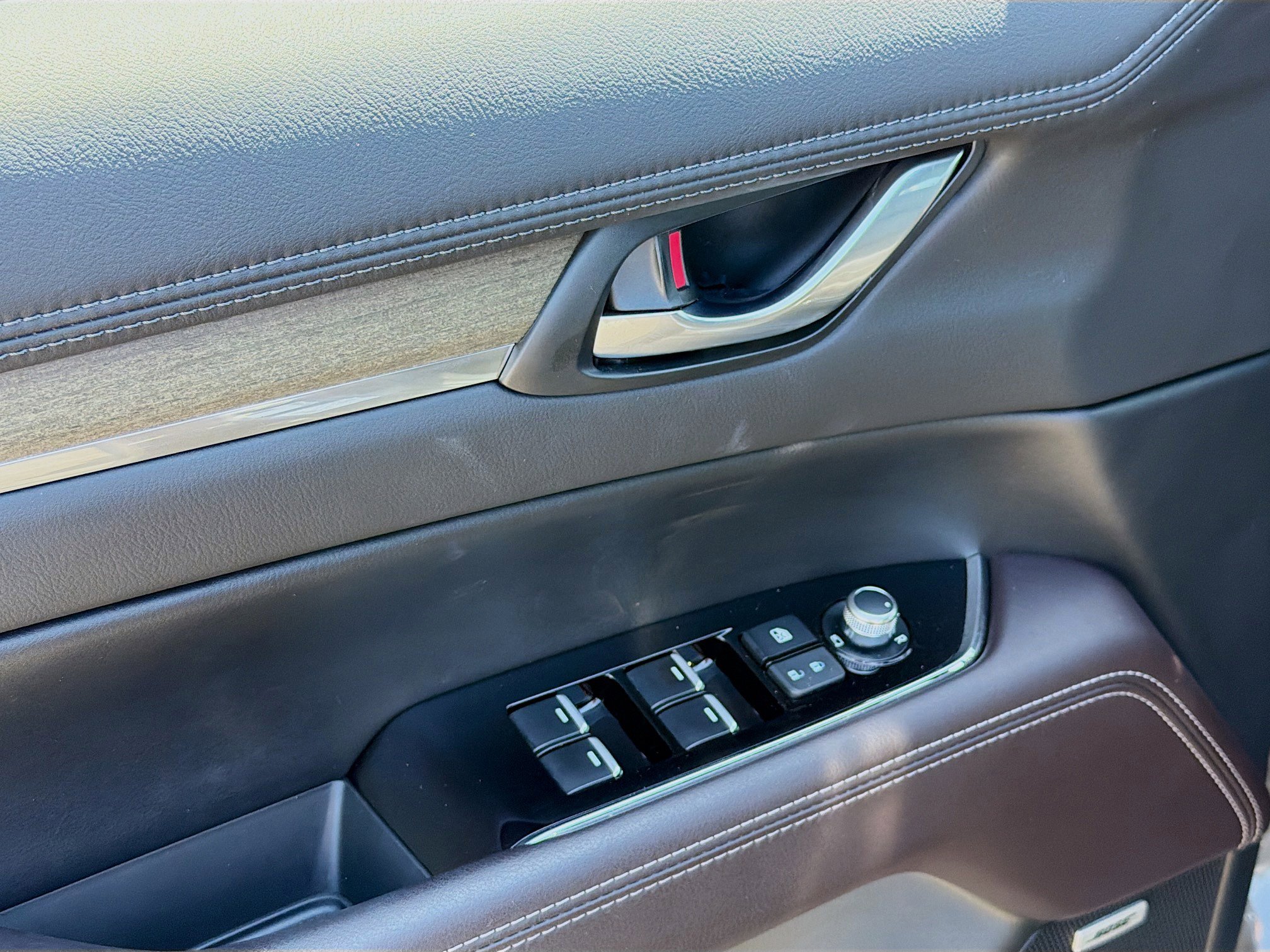 Used 2025 MAZDA CX-5 Signature image 23