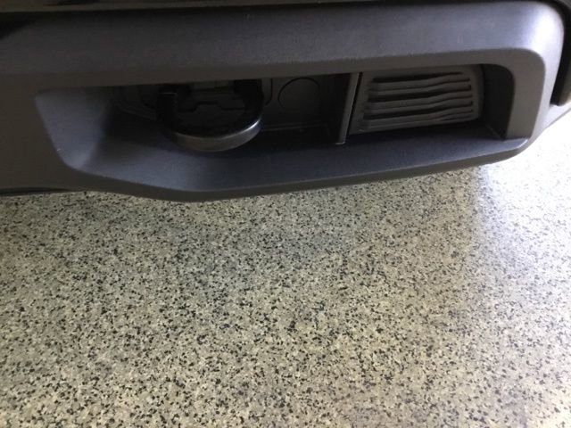 Used 2020 Chevrolet Silverado 1500 Custom w/ Custom Value Package image 8