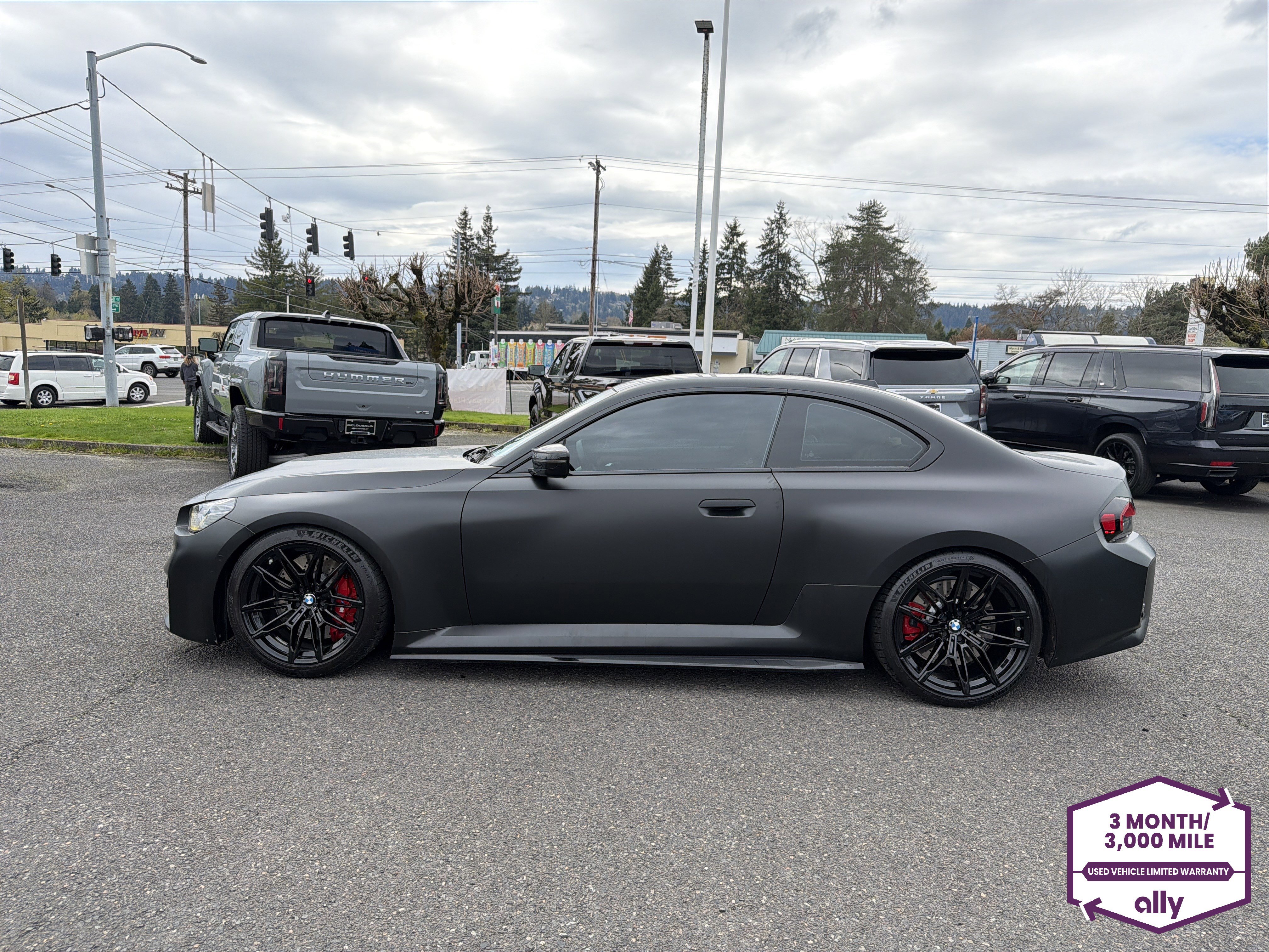 Used 2024 BMW M2 w/ Lighting Package image 2