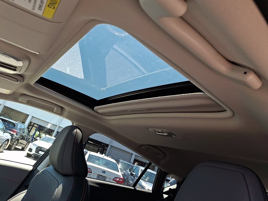 New 2026 Subaru Crosstrek 2.5i Limited w/ Crosstrek Mirror Package AWD/4WD image 14