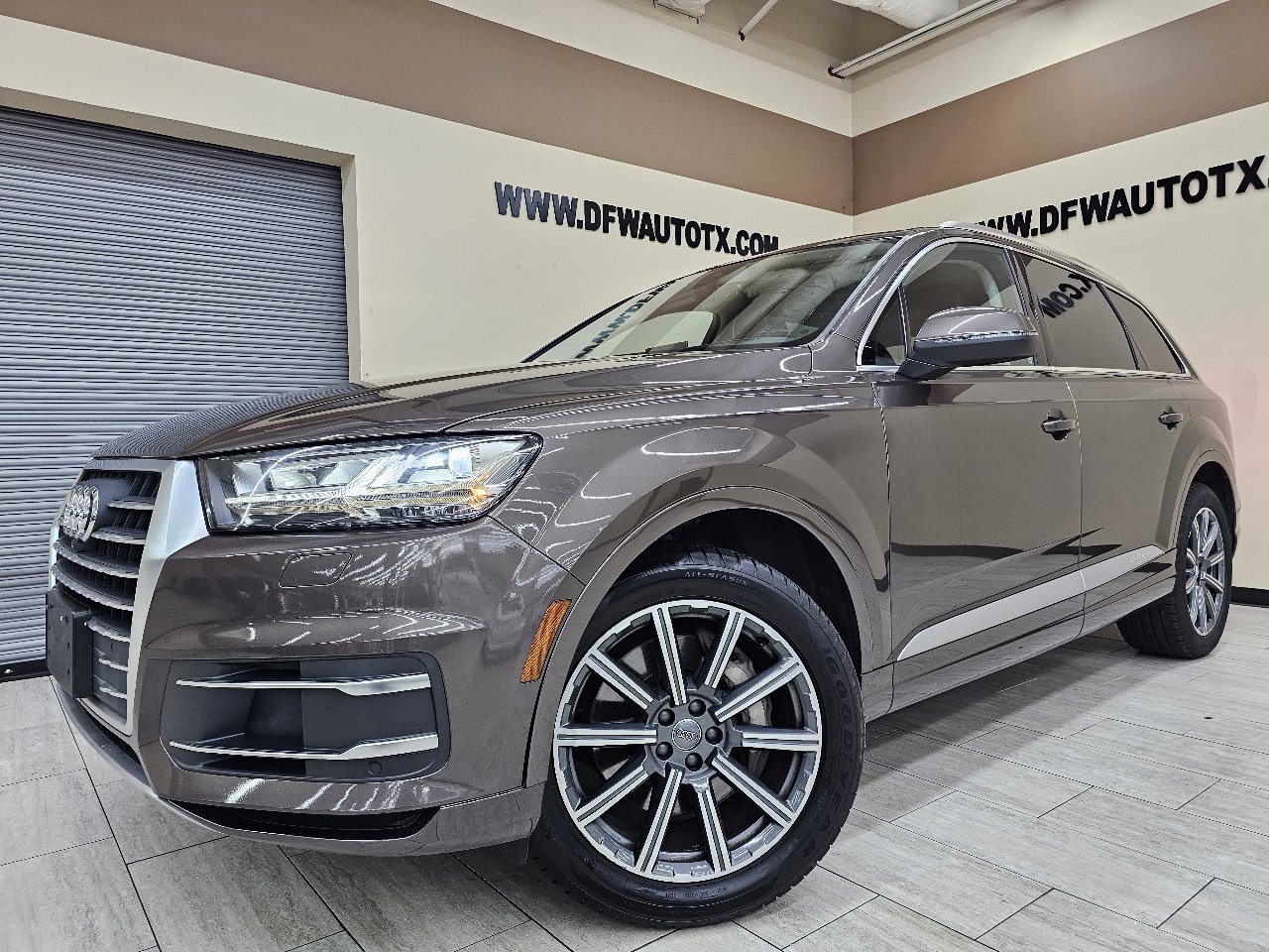Used 2018 Audi Q7 3.0T Prestige image 1