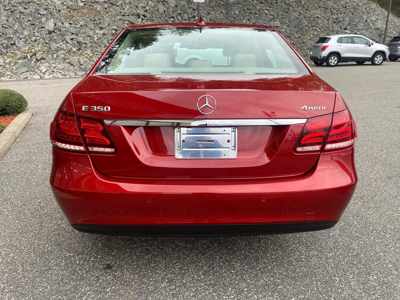 Used 2016 Mercedes-Benz E 350 4MATIC Sedan image 38