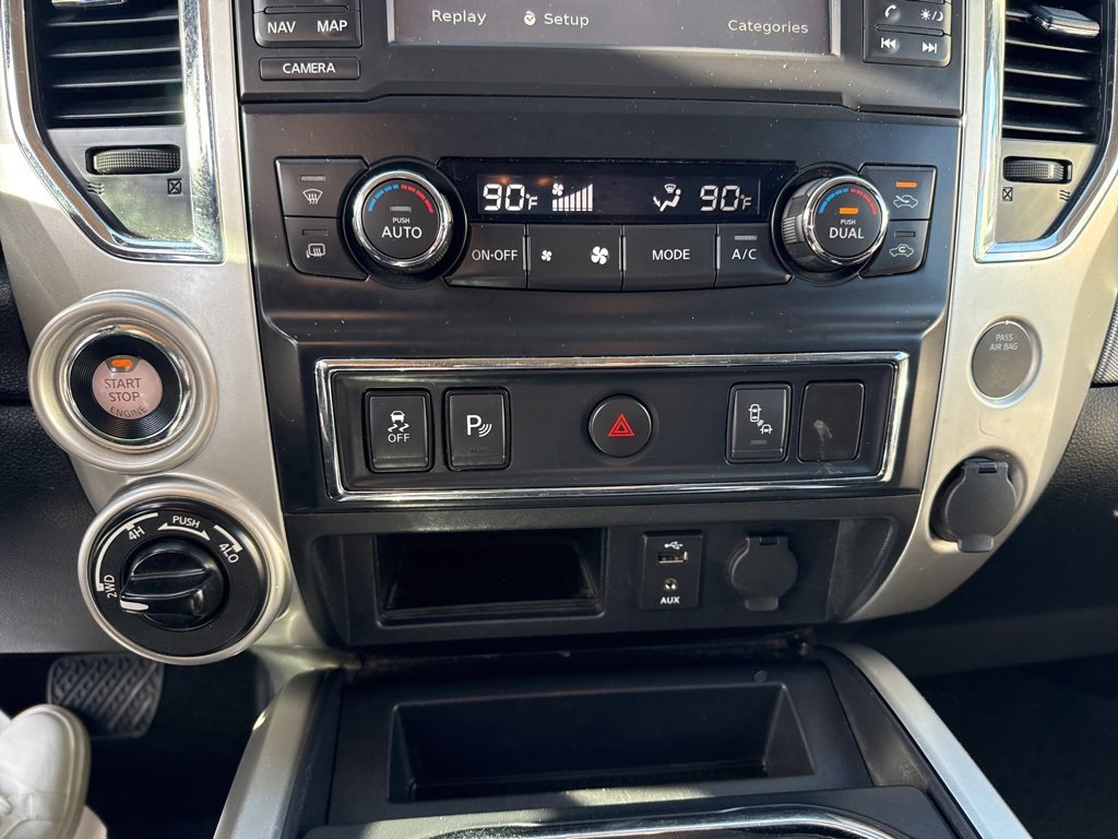 Used 2018 Nissan Titan PRO-4X image 20