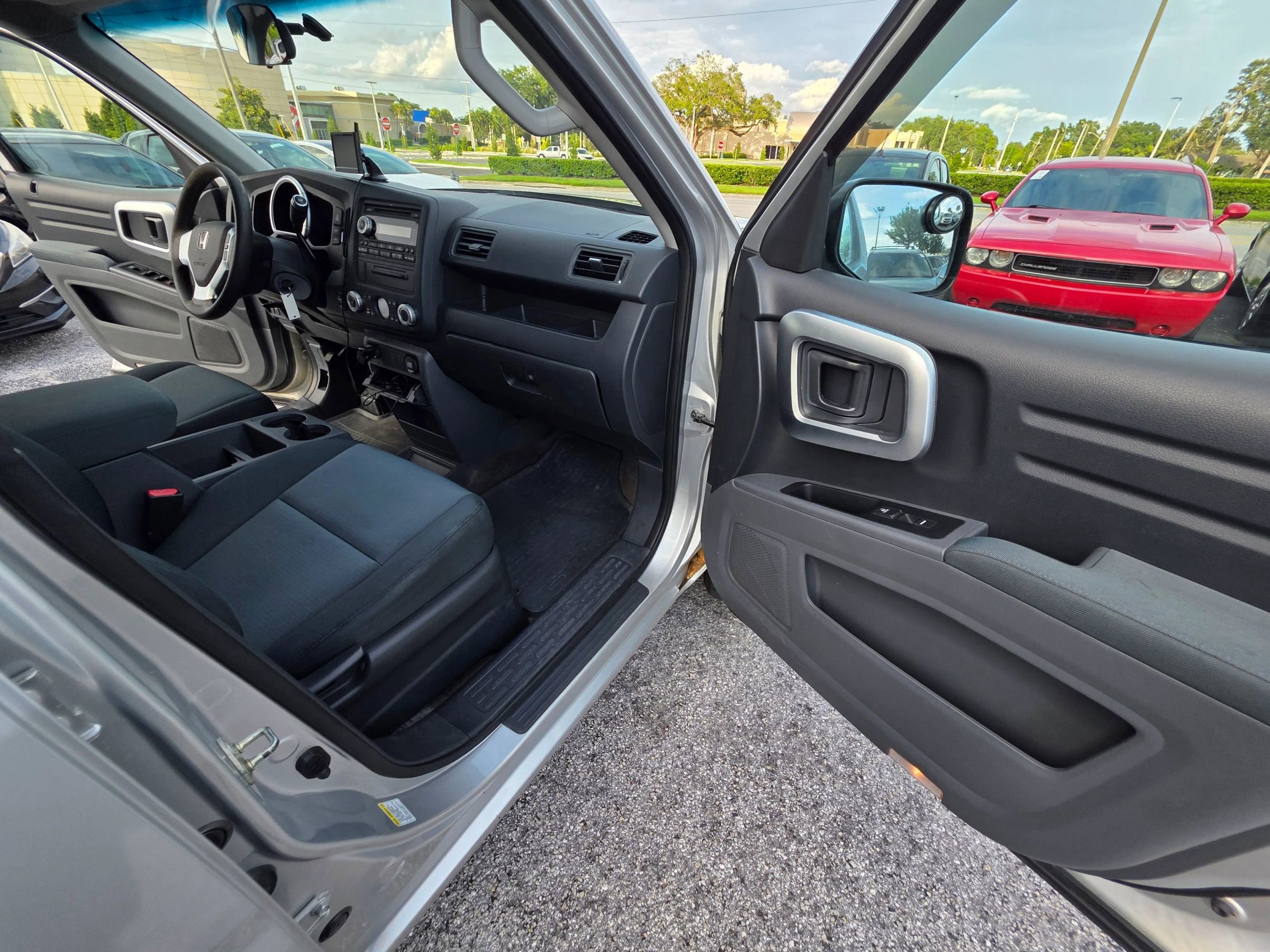 Used 2006 Honda Ridgeline RT image 18