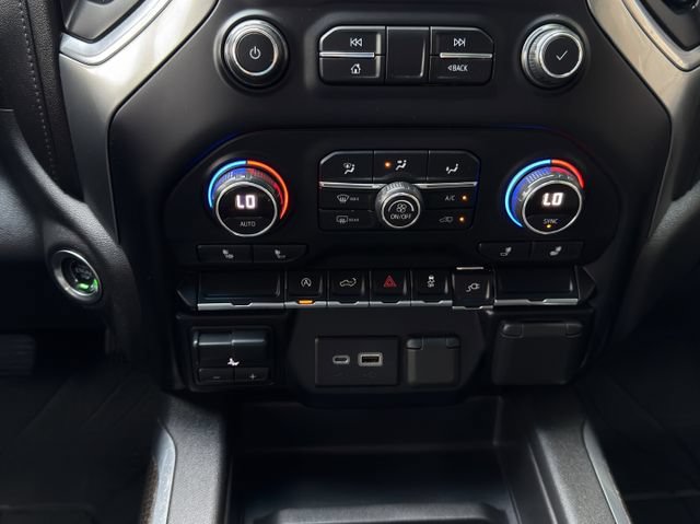 Used 2020 Chevrolet Silverado 1500 RST w/ All-Star Edition AWD/4WD image 23