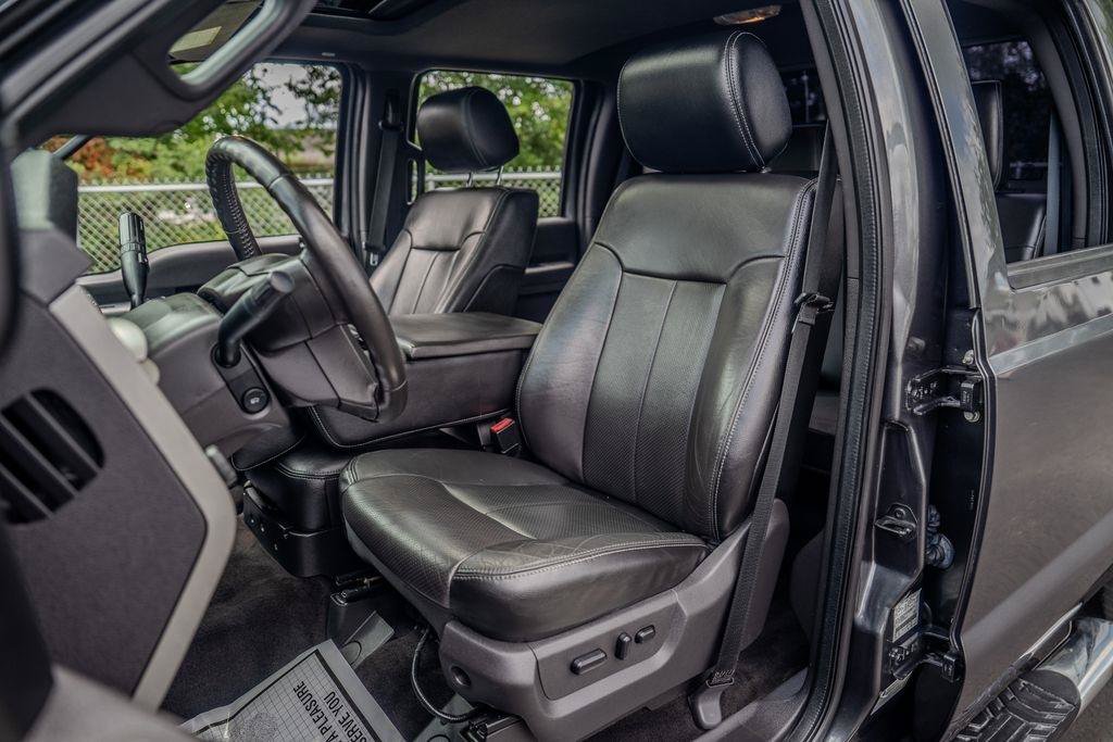 Used 2016 Ford F250 Lariat AWD/4WD image 14
