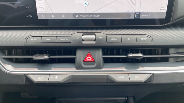 New 2026 Kia K4 GT-Line FWD image 18