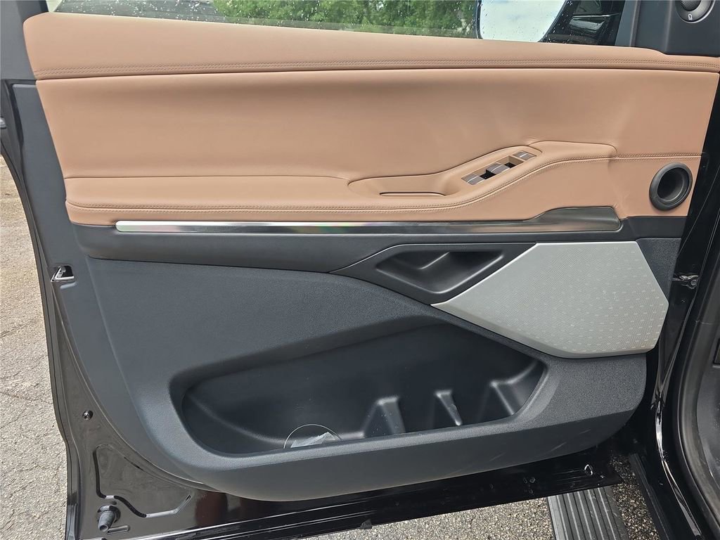 New 2026 Lincoln Navigator Black Label AWD/4WD image 19